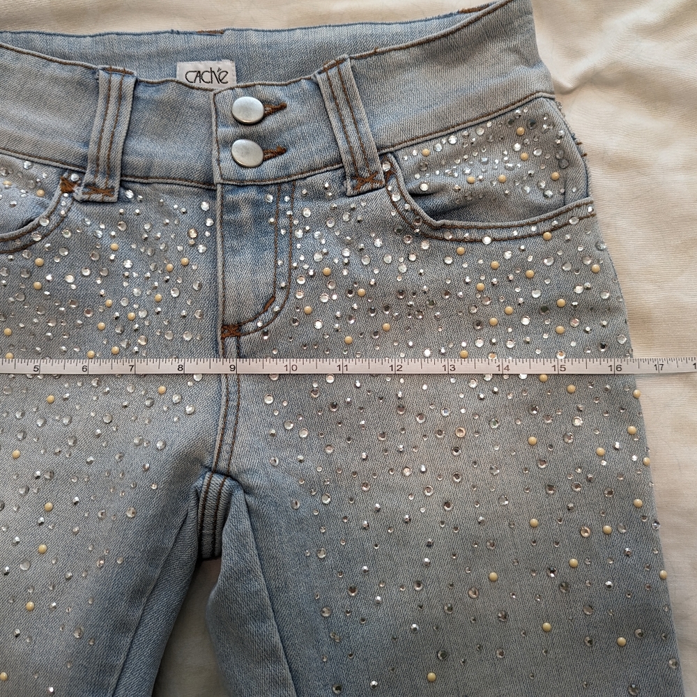 Cache Silver Rhinestone Embellished Capris Jeans Size 0 - Picture 8 of 9